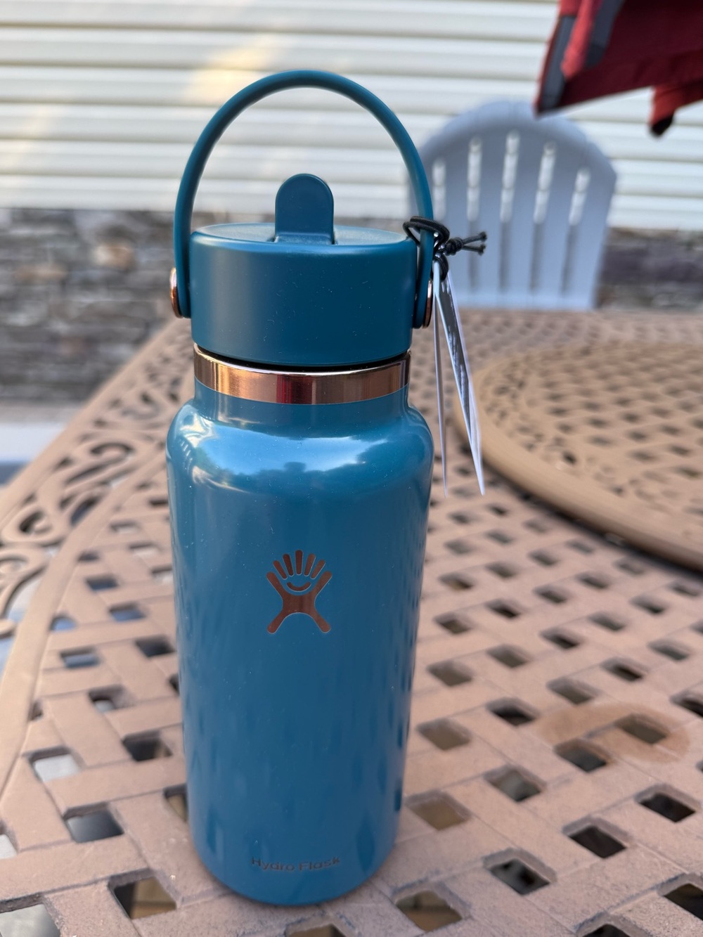 NWT- Hydro Flask “Limited Edition” 32oz Wide Flex Straw Cap. In Sea Rose Gold